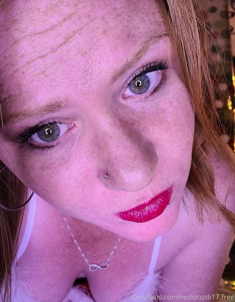 redlotus6170 star art archive