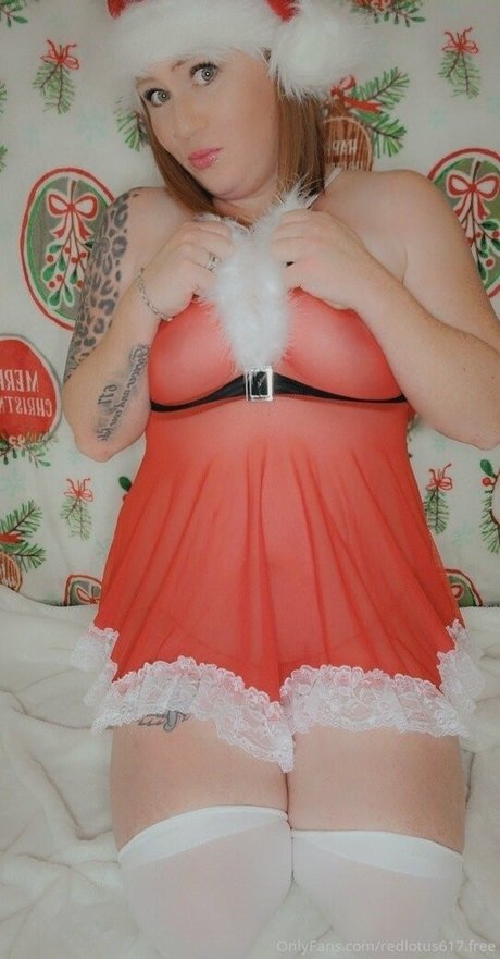 redlotus6170 pretty actress img