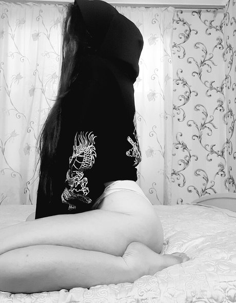 bella ruiz model best photo