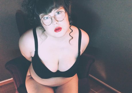 adinaanger star top img