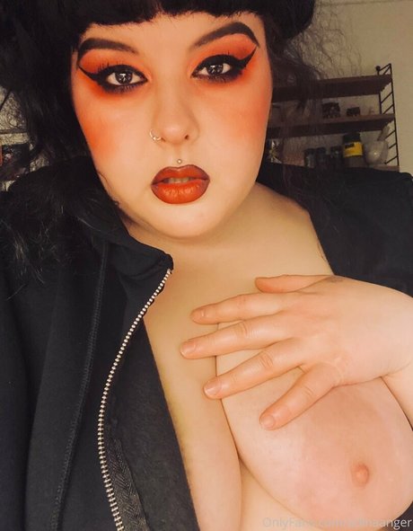 adinaanger nude model pics