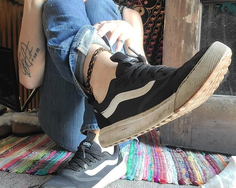 lilhippietoes Profile pic