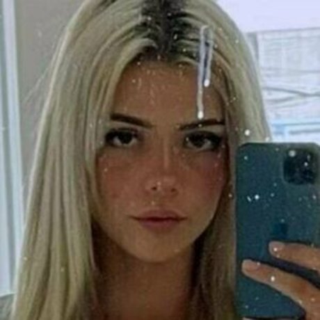 aprilrae nice pornstar photo