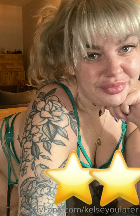 kelseyoulater pornographic model img