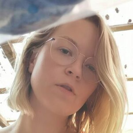 AimuCosplay pornographic model img