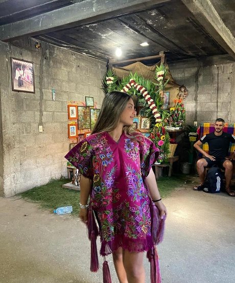 Gal Haitin erotic model photo