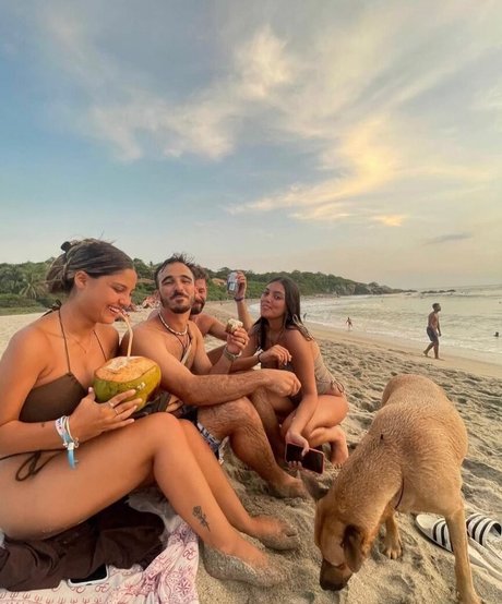 Gal Haitin xxx model photo