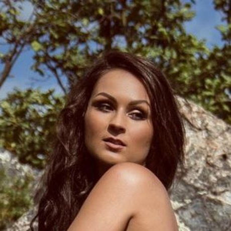 michalka star perfect image