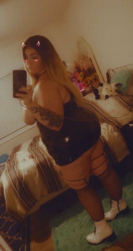 stickyicky666 Profile pic