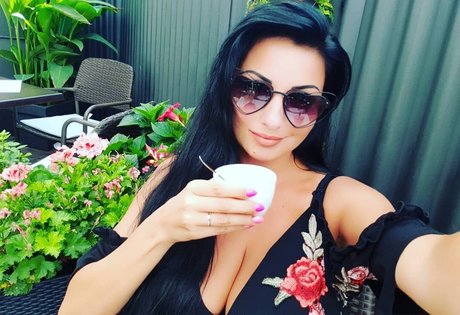 Rita Kyslinger perfect star galleries