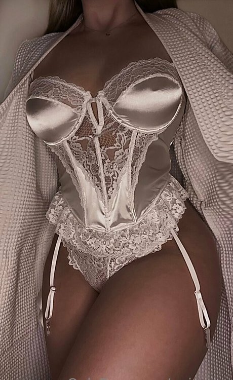 enireves art pornstar photos