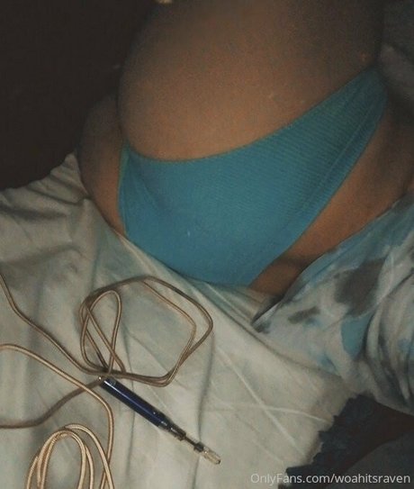 woahitsraven sex star photos