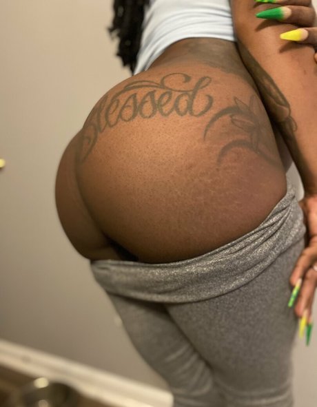 thesarahbnkx pornstar art pictures