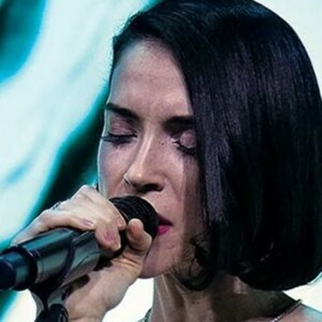 Annie Clark high quality actress photos