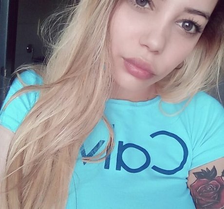 genesis18 nudes star images