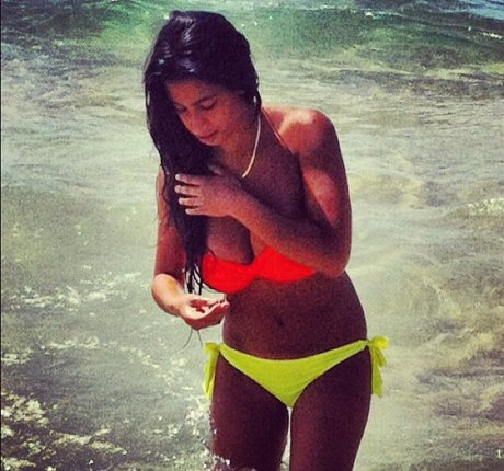 Tal Halika nice actress pics