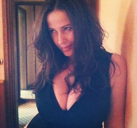 Serena Roberti pornstar sexy picture