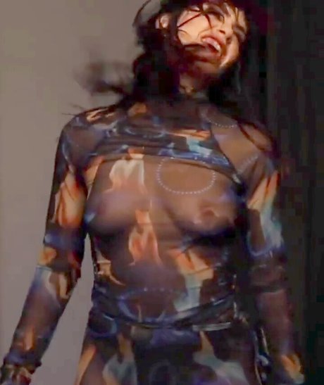 Lali Esposito star perfect picture