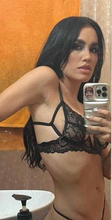Lali Esposito sex pornstar photo