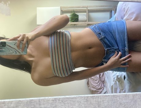 Yuliajuson sexy star img