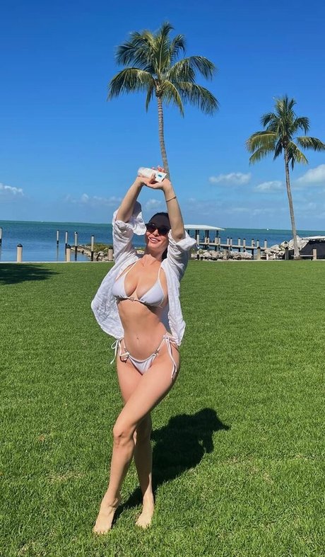 thetradingchick hd actress image