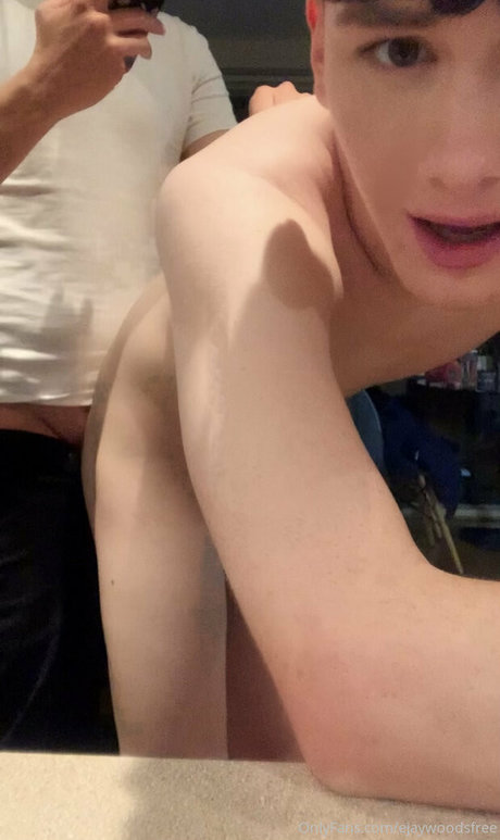 ejaywoodsfree pornstar hot pic