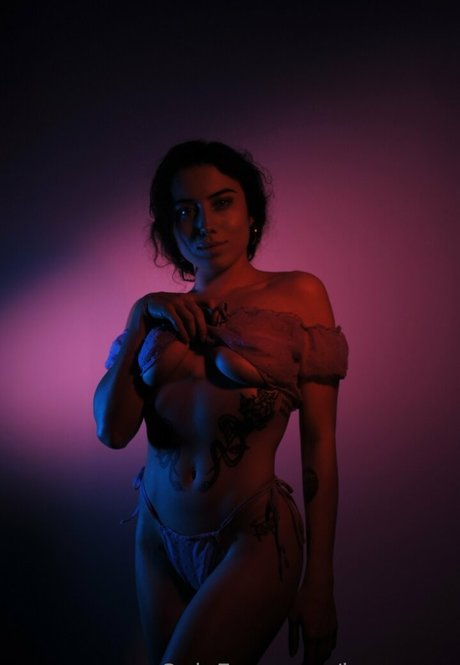 karaxaen adult actress img