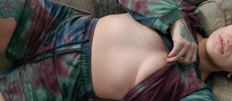 hatchbackhoe erotic star image