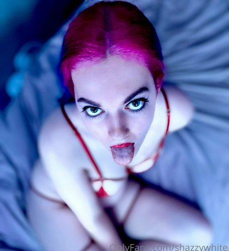 shazzabluexx nice pornstar image