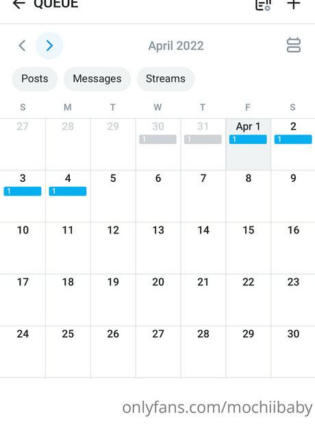 mochiibaby naked star image