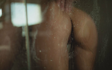 krowsandcastles nudes model pics