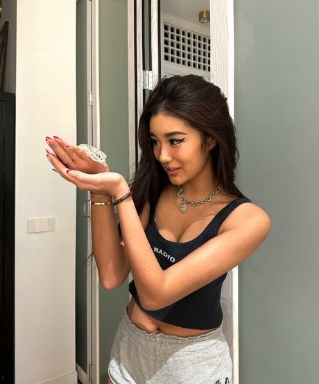 nopearii pornographic actress images