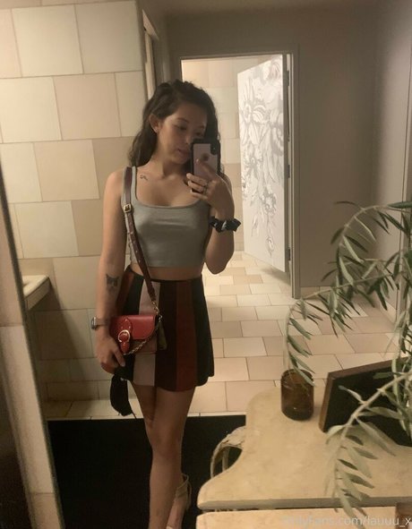 lauuu_ pornstar erotic archive