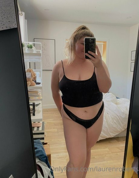 laurenroberts erotic star photo