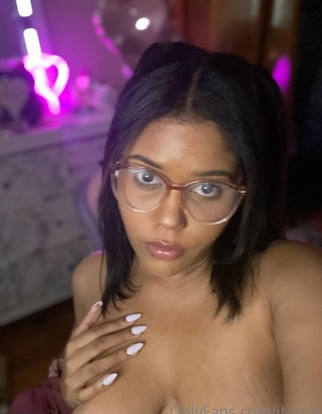 wholelottalaya hd model pictures