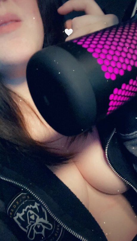 Vtuber Itsue star hot pic