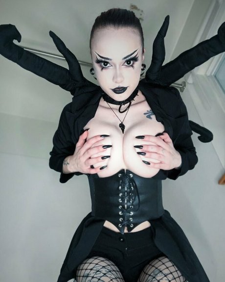 blairbxtch model beautiful pic