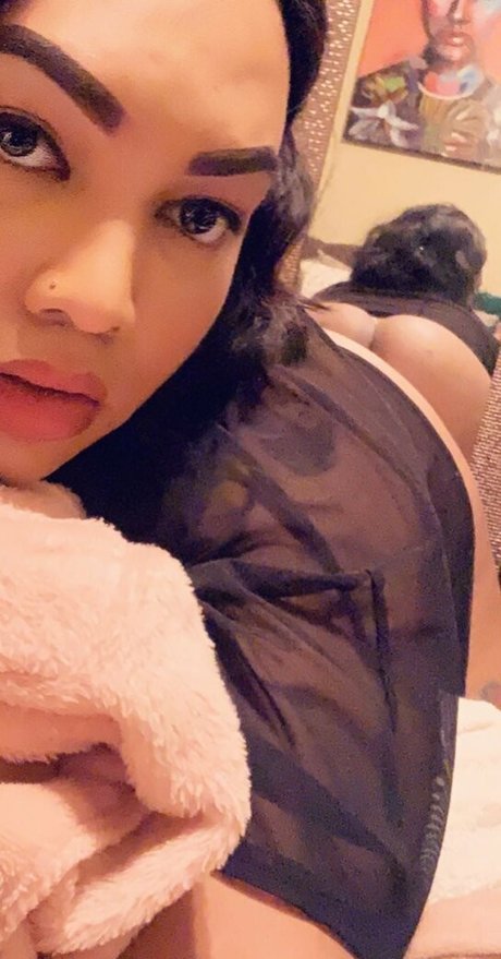 flawedbeauty808 sexy star picture