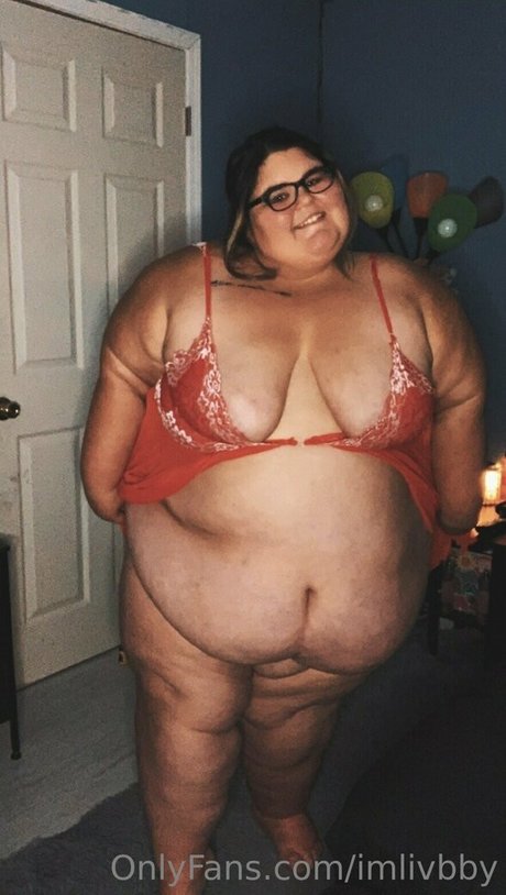 imlivbby beautiful actress photo