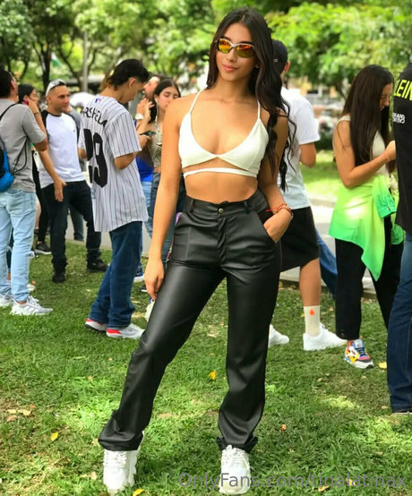 valatinax beautiful pornstar pictures