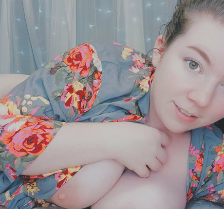 itsahmiamarie hot model galleries