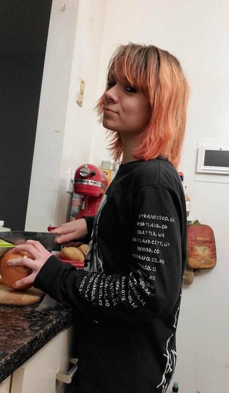 Ari cakes pornstar top image