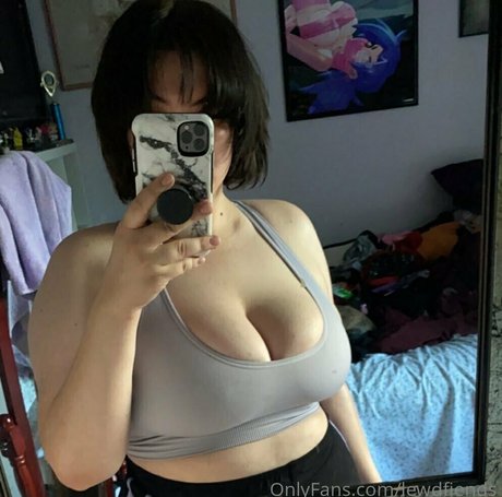 Lewdfiends sexy star photo