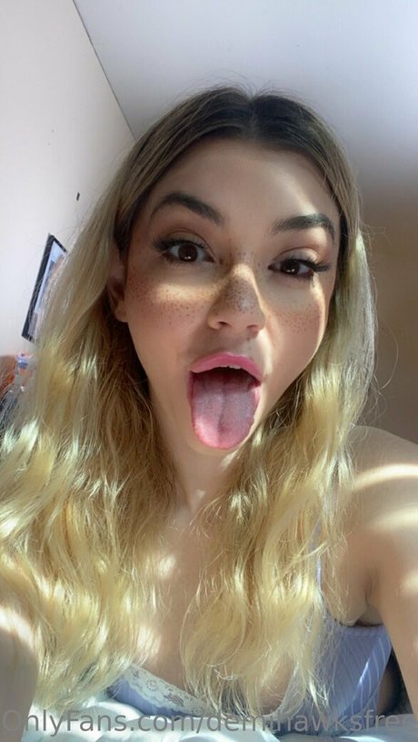 demihawksfree exclusive star pictures