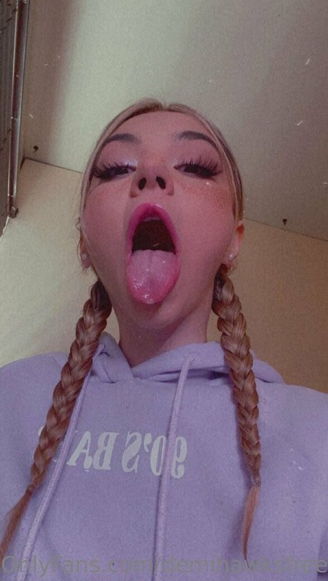 demihawksfree erotic model photos