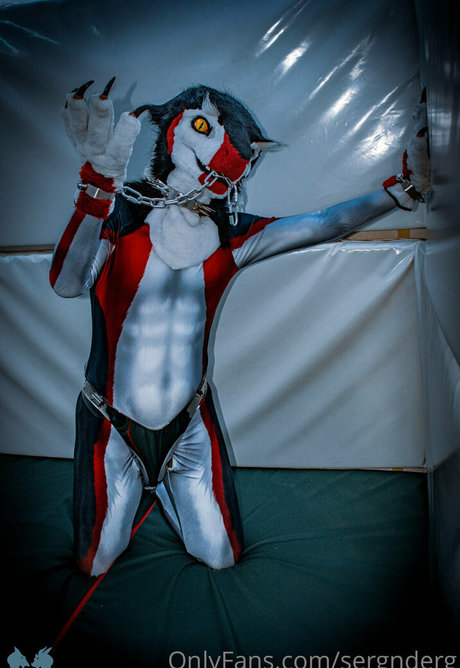 sergnderg hot actress pics