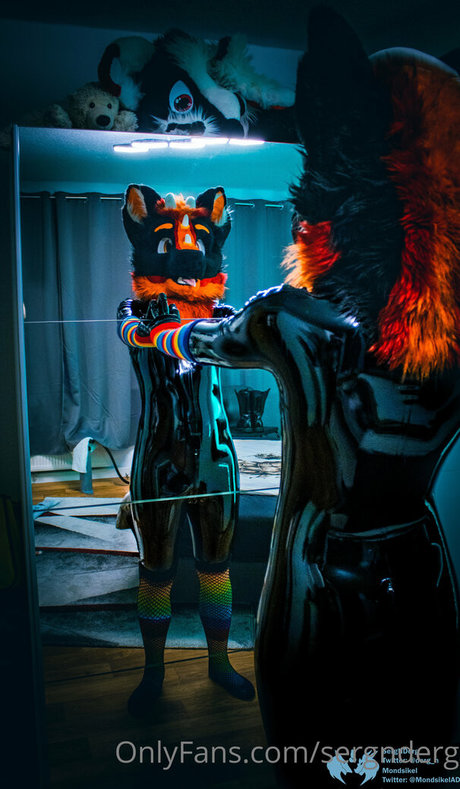 oiled ebony onlyfans art porn archive