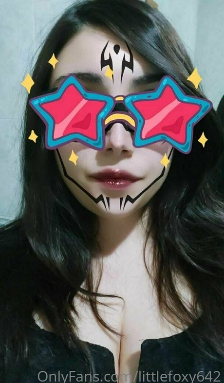 littlefoxyuwu free actress images