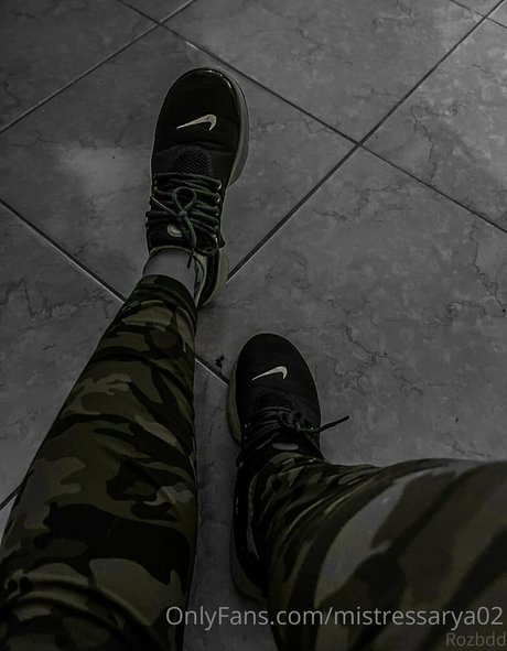 mistressarya02 model sexy image