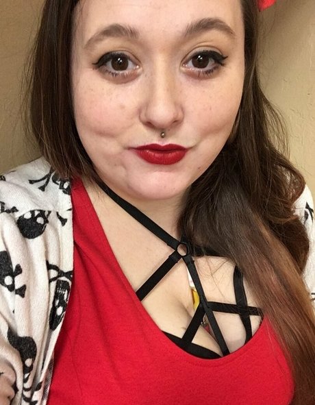 leahloolabelle Profile pic